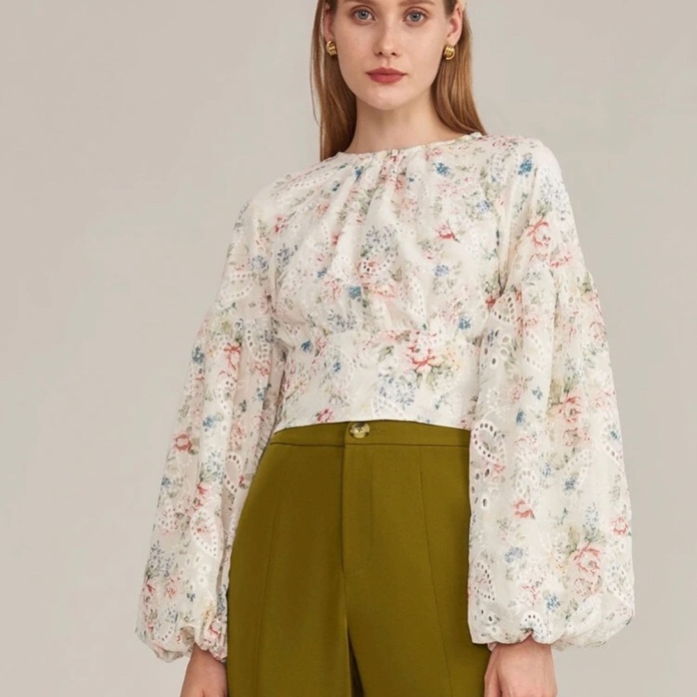 Motf Voluminous Sleeve Tie Back Floral Top